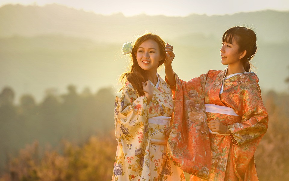 20 שירים שכדאי שיהיו בפלייליסט שלנו ליום האהבה ולהארות הלב